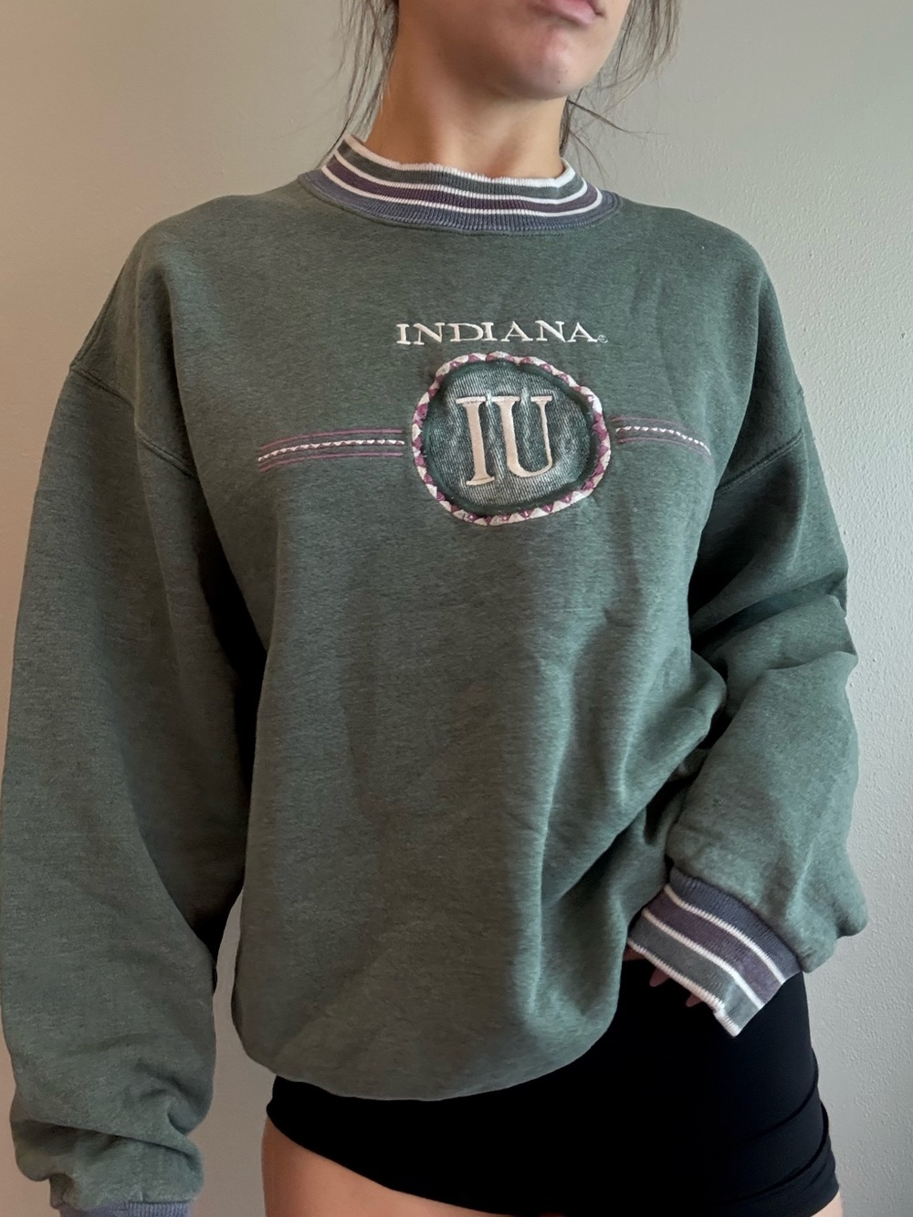 Indiana IU Green Vintage-Style Sweatshirt